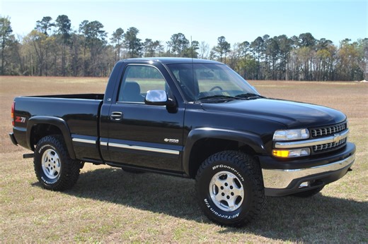 3,600-Mile 2000 Chevrolet Silverado 1500 LS Z71 4×4