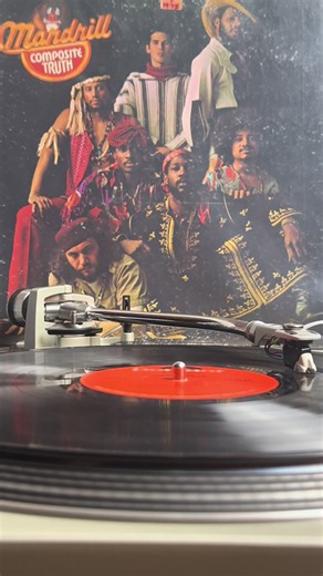 Who sampled this record? Identifying a famous vinyl sample