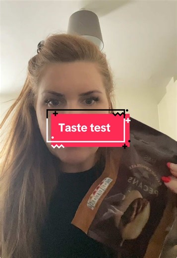 Very late to the party but at least if you haven’t tried them they won’t be sold out 😂 #tastetest #marksandspencer #caramelisedpecans