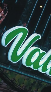 🎶 Este sábado 23 de agosto El Vallecito se enciende con una noche de CUARTETO – Cumbia y Folklore 🌟 Una velada imperdible con grandes artistas: 🤩 Contraste 🎤 Jhojan David 🎶 Gallo Fabela (Homenaje a Rodrigo) 🎶 Evangelina 🎸 Toto Vaca Prepárate para disfrutar de la mejor música en vivo, bailar y cantar en una noche llena de alegría y tradición. 🎟 Cover: 👉 20 Bs hasta las 21:00 hrs 👉 30 Bs hasta las 23:00 hrs 📲 Reservas al: 77870829 📍 Te esperamos en B/ San Jorge 1, C/ Alberto Kissen cas