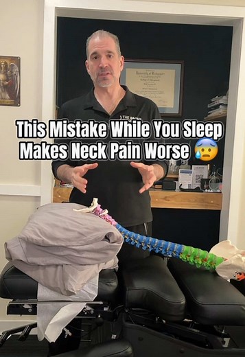 Stop stacking your pillows to reduce your neck pain. You’re making it worse. Get the Mellow Cloud Pilow from @Mellow Sleep so you can finally sleep comfortably without pain. #bronxchiropractor #mellowsleep #MellowPillow #neckpainrelief