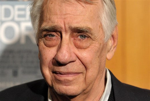 Philip Baker Hall Remembers 'Genius' Philip Seymour Hoffman