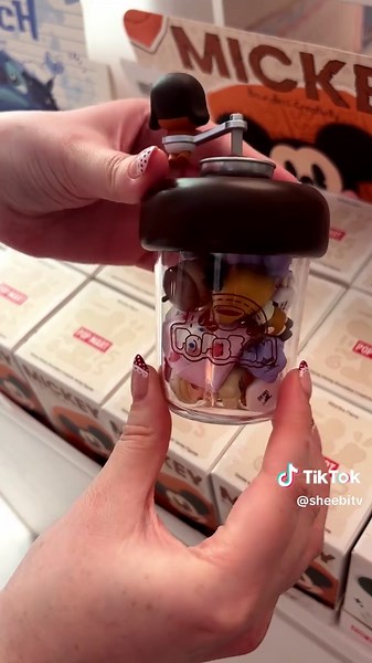 Discover the Popbean Wall at Popmart: Unboxing Fun!