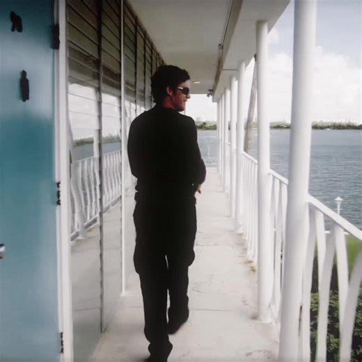 Epic Theme for Dexter in Miami
