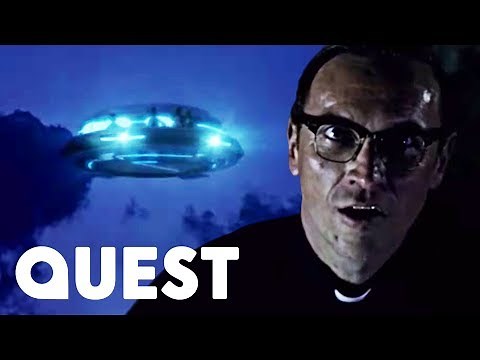 People Communicate With Strange Alien Figures On Board UFO | Close Encounters