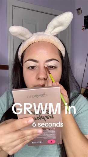 GRWM in 6 secs