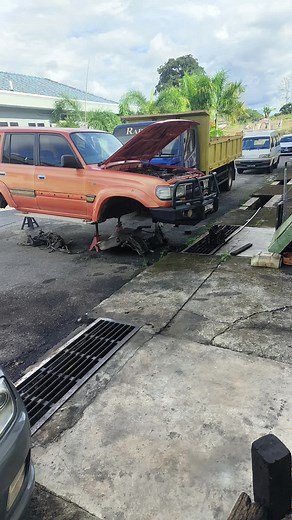 lama tak panas engine si oren ni... minat mari dering selalu ... #bengkel_tangan_kiri