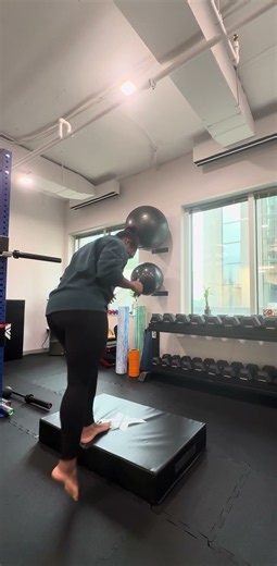 Single Leg Bounce
