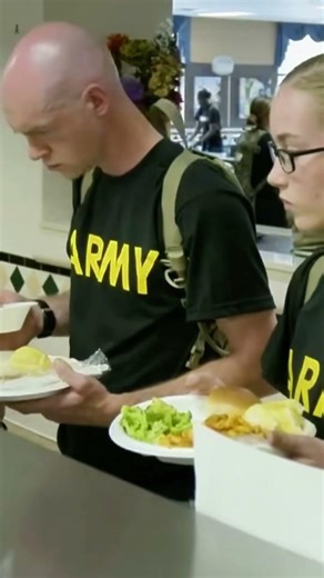 What Recruits Eat at U.S. Army Boot Camp . #bootcamp #army #military #usarmy #usmilitary #usnavy