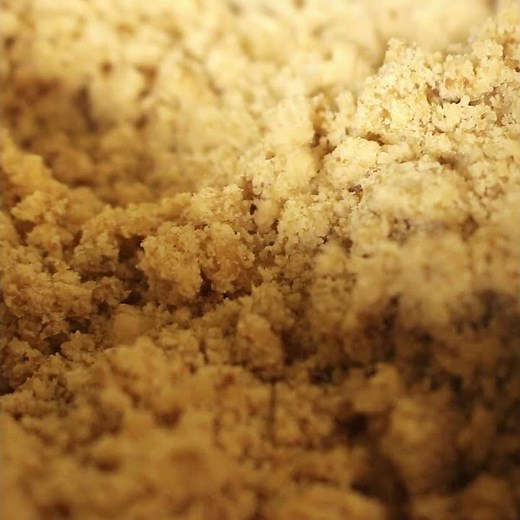 Blackberry Crumble - Easy Dessert