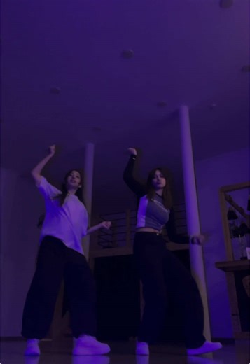 healing energy 🪽✨ dc: @Deco #AngelNumbers #tiktok #duo #trend #fyp #рек #танцы #хипхоп #afrodance #chrisbrown #hiphop #dance #dancechallenge #07 #09