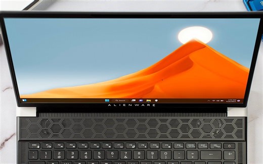 全新 2023 Alienware x14 R2 开箱和初步印象！