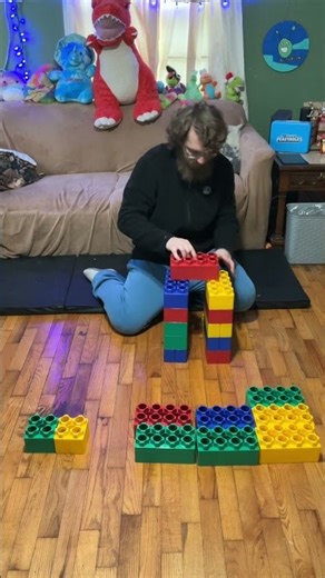 Can I Build a Lego Alien With 22 Pieces