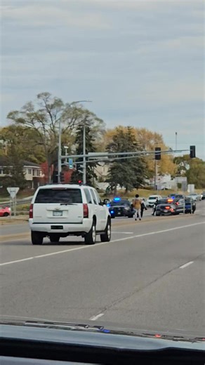 Scary moment yesterday when Dustin Martin and I were coming home from a swim practice (Buggie was in the back seat) when multiple police rolled up (first with their firearms) pointed at the main in the median. We Instructed Buggie to get down on the floor of the truck and waited for our moment to pass. Praying all ended safely for everyone 🙏 | Lindsay Ferris Martin