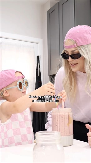making a smoothie with my two year old 🥰 | Ace Fully Alive