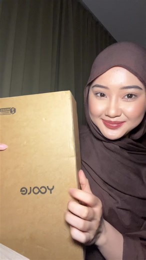 Experience the Yoole High-Speed Hair Dryer