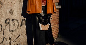 Gants en cuir longs : l'accessoire d'hiver qu'on va toutes s'arracher