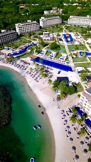 The essence: Timeless luxury meets modern vibes, with beaches, pools, and gardens as your playground. Let this aesthetic transport you to bliss. | Royalton Saint Lucia