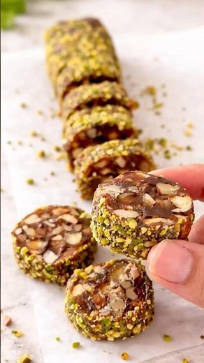 Healthy Date & Nut Rolls 😍