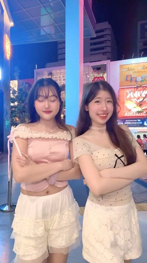 #Untouchable 🤏🏻#maysa_officially #kidcatmew #girls #dance #challenge #vibes #nightlife #photoshoot #fyp | Maysa officially เมษา
