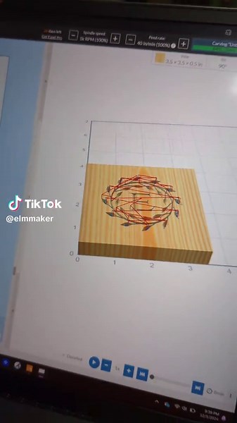 Prueba de monograma personalizado en la máquina CNC