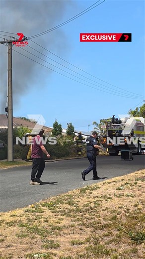 BREAKING: A home has been engulfed in flames at Goolwa South. The CFS has issued a smoke warning for the area. | 7NEWS Adelaide