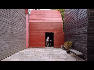 Watch This House Slide Open To Reveal Flexible Spaces – And An Open-Air Bathroom