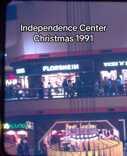 What was your favorite part of Christmas in the 90s? #christmas #mall #midwest #nostalgia #missouri