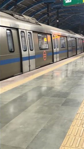Delhi Metro view