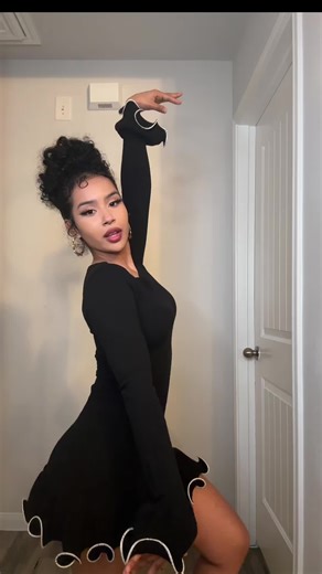 Funky town 💃🏾💃🏾💃🏾#funk #90s #baile #latina | funky town