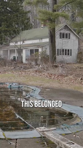 Abandoned Home Exploration | Everything Left Behind, Power Still On | Steve Ronin
