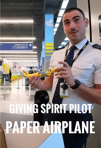 Giving a Spirit Airlines Pilot a Paper Airplane Airbus A320