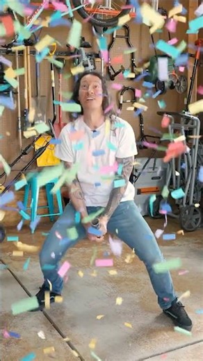 VaBroom vs Glitter, Confetti & Confetti Cake