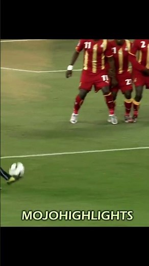 Diego Forlan Freekick 😍 #football #worldcup #goals #soccer #footballhighlights