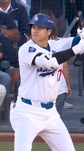 823K views · 9.4K reactions | Shohei Ohtani's first hit in World Series is CAUGHT by Aaron Judge #mlb #baseball#Postseason #SubwaySeries #WorldBaseballCla #MLBatRickwood #WorldSeries #TAYLORSWIFT #baseball #baseballglove #life #MLB #Ohtani #LA_Dodgers #sports #baseball #superstar #Major_League_Baseball #메이저리그 #LA다저스 #오타니 #야구 | Maputi Estrada | Facebook