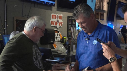 Michael Waltrip meets fans in Bristol