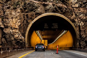Truck driver loses control in Wyoming I-80 tunnel, setting multiple cars on fire