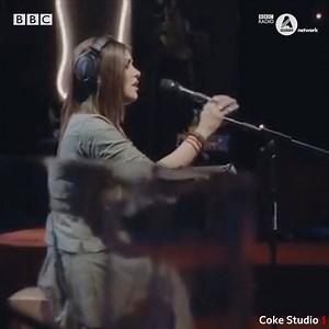 Pakistani singer Hadiqa Kiani has recently performed on Coke Studio singing 'Daachi Waaliya'. She hopes her success in the music industry will encourage more young female artists into the profession but says more support is needed. | BBC Asian Network