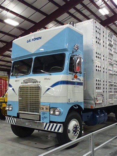 Tight Cabover Squeeze at Iowa 80 Truck Museum