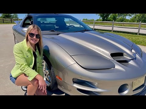 COLLEGE GIRL REVIEWS 2002 PONTIAC TRANS AM WS6