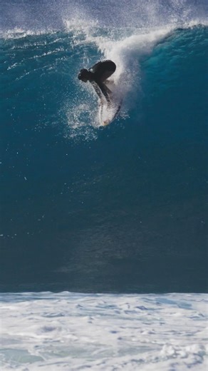 Pipeline is for the ******* girls. Watch @caitysimmers and the rest of the @oneillusa charge the North Shore. Now playing at the link in bio. | Surfline