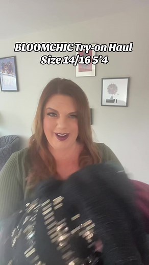 BLOOMCHIC try-on haul!! Size 14/16 (1X) So many looks!! #bloomchic #tryonhaul #wearjoy #winterwonderland #winterlook #plussizefashion #plussizemodel #bloomchicfashion | bellabbold