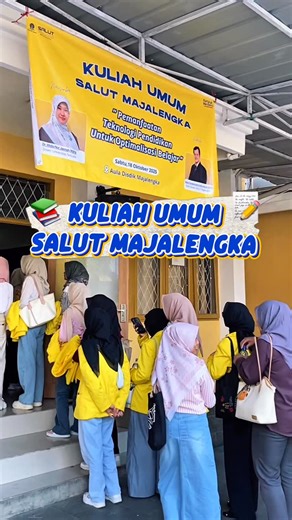 Universitas Terbuka Majalengka on Instagram: "🎓 Kuliah Umum SALUT Majalengka: Pemanfaatan Teknologi Pendidikan untuk Optimalisasi Belajar 💻✨ Kegiatan Kuliah Umum kali ini dilaksanakan pada Sabtu, 18 Oktober 2025 dan diikuti oleh mahasiswa Universitas Terbuka SALUT Majalengka dengan antusiasme yang luar biasa! 🙌 Melalui kuliah umum ini, mahasiswa diajak untuk memahami bagaimana teknologi dapat dimanfaatkan secara optimal dalam proses belajar, mulai dari penggunaan platform digital, e-learning,