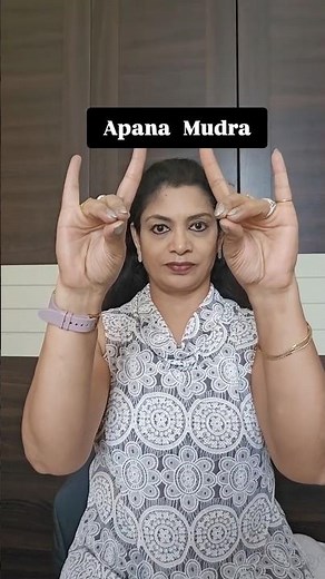 🌿 Apana Mudra – The Mudra of Detox & Elimination 🌿