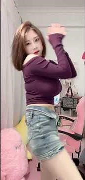 #快手 #女主播 #巨乳 #高级福利 #热舞 #性感 #小奶球 接着抖