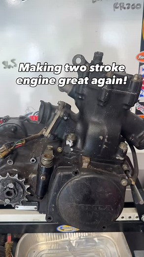 1K views | 1983 Honda CR250 brought back to life. #honda #Yamaha #motorcycle #suzuki #kawasaki #restoration #makingpartsgreatagain #motor #engine #ktm #2stroke #twostroke | Resurrection Motorsports | Facebook