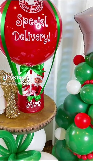 Sneak peek of my Christmas and Elf Arrival balloons!! ❤️💚 More styles to come! #christmas #elf #joyfullballoonboutique #stuffedballoons #elfarrival #bubbleballoon #boboballoon #specialdelivery #imback #merrychristmas #sneakpeek