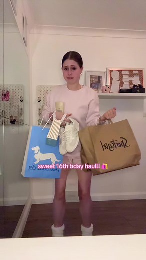 Sweet 16th Birthday Haul: Gifts and Fashion Finds
