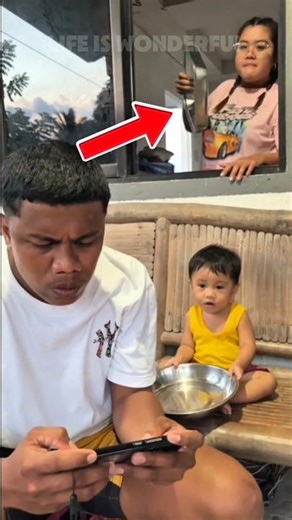 Dad Ignored His Family… Then Mom Taught Him a Lesson 😂 #Funny #Family #Shorts