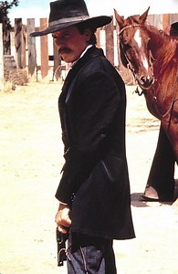 Wyatt Earp (1994) | ČSFD.cz